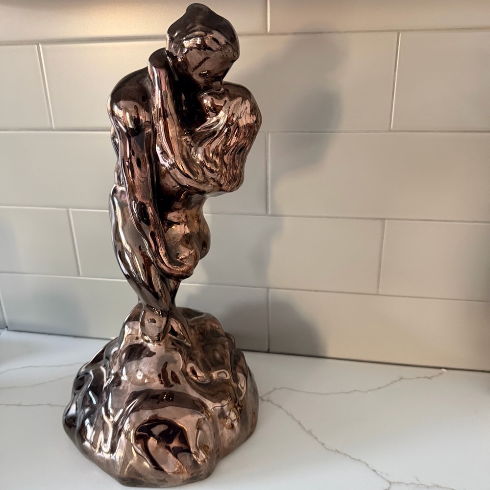 Vintage Nude Man & Woman Kissing & Embracing Sculpture Ceramic Statue 16.5" High